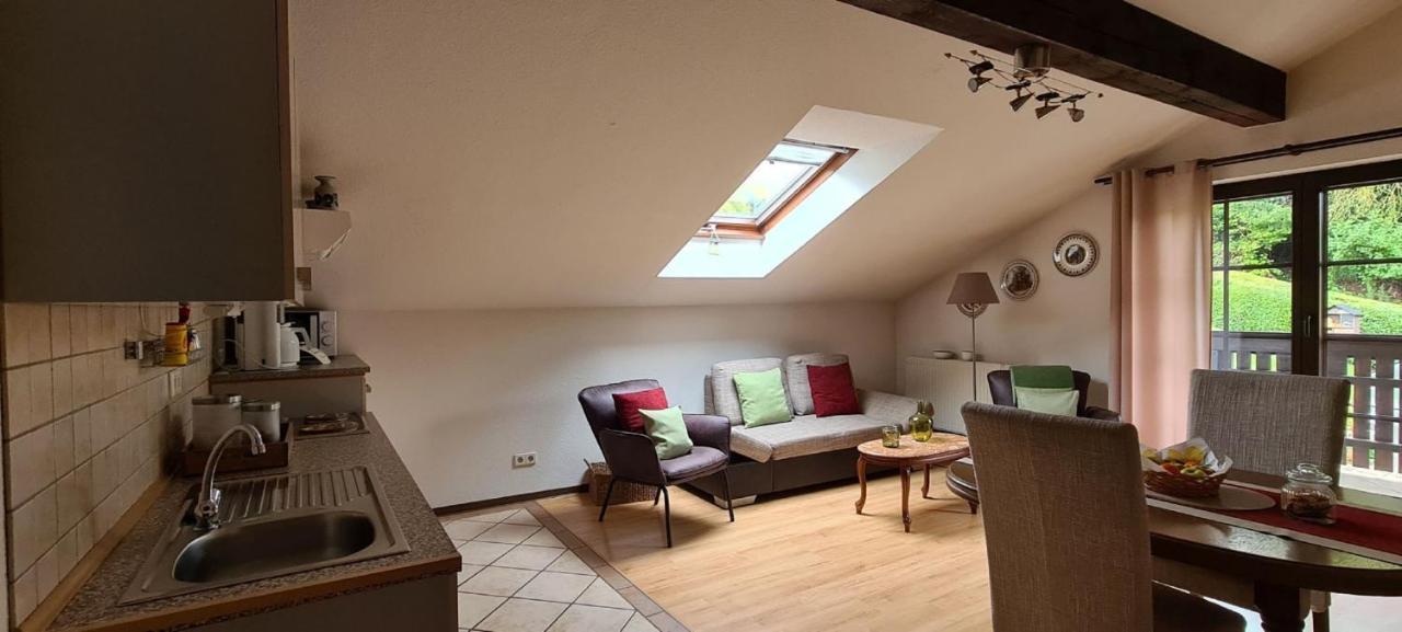 Ferienwohnung Pia Mettlach Bagian luar foto